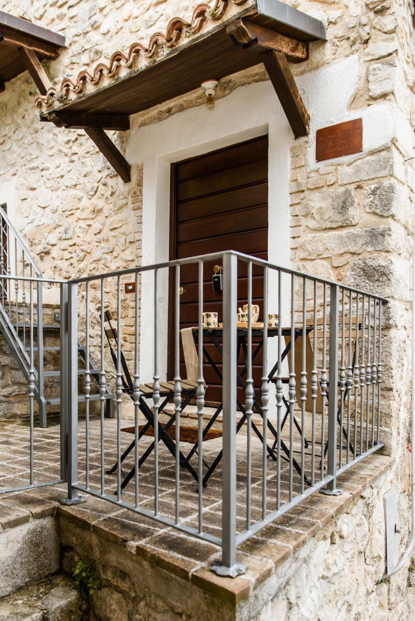 Holiday home Lavistadeisogni La Perla Santa Jona